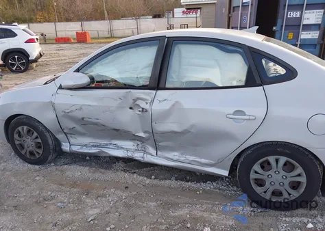 2010 Hyundai Elantra Gls z USA, uszkodzony, nr VIN KMHDU4AD0AU016302